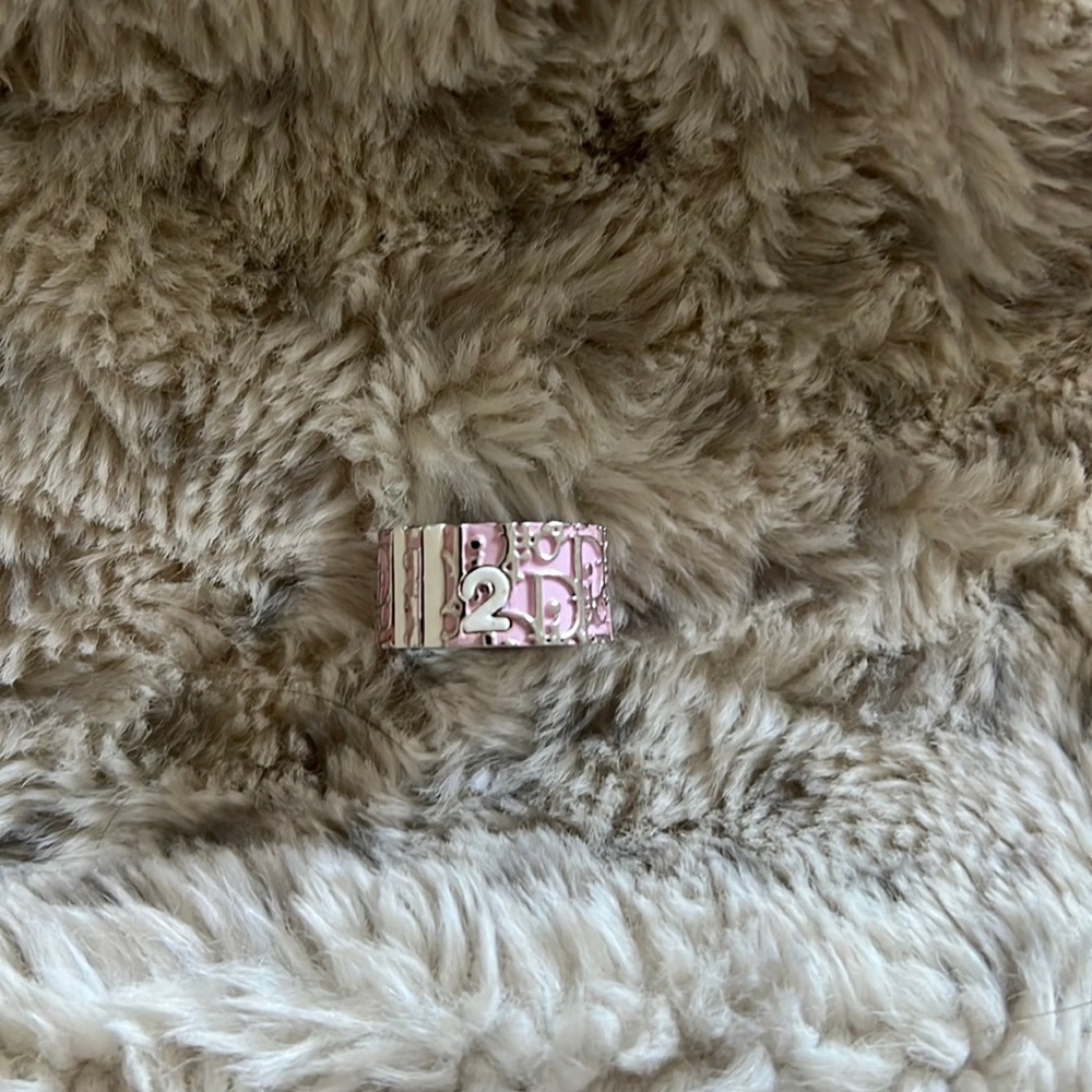 Vintage Dior trotted ring size 6 SEND OFFERS